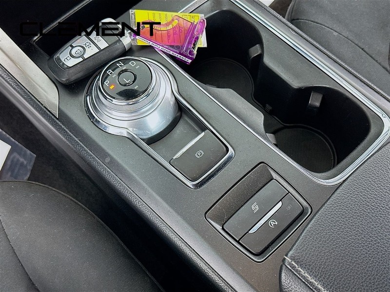 Ford Fusion Vehicle Image 23