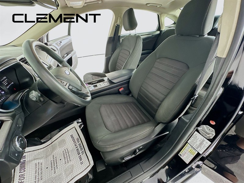 Ford Fusion Vehicle Image 29