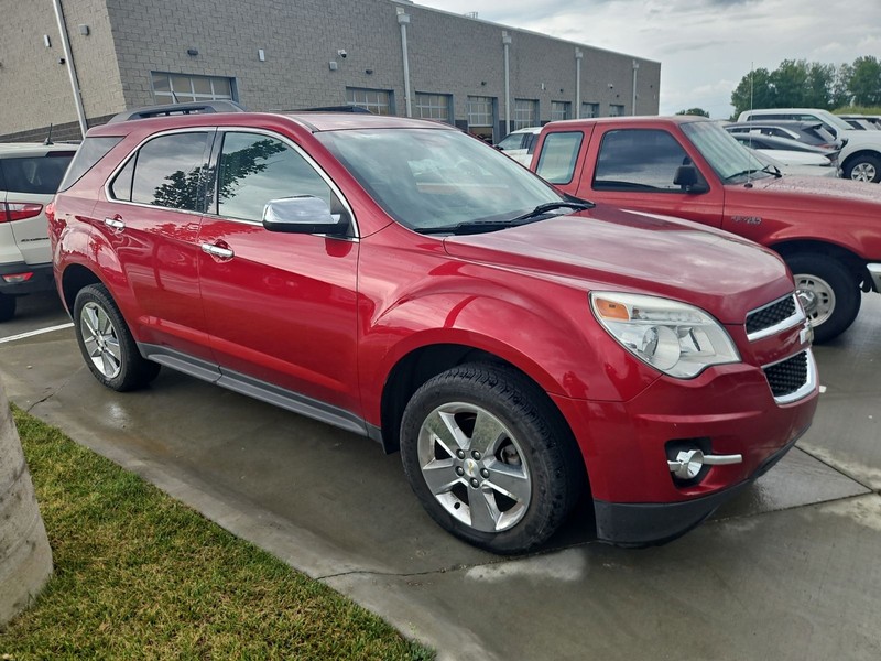 Chevrolet Equinox Vehicle Image 03