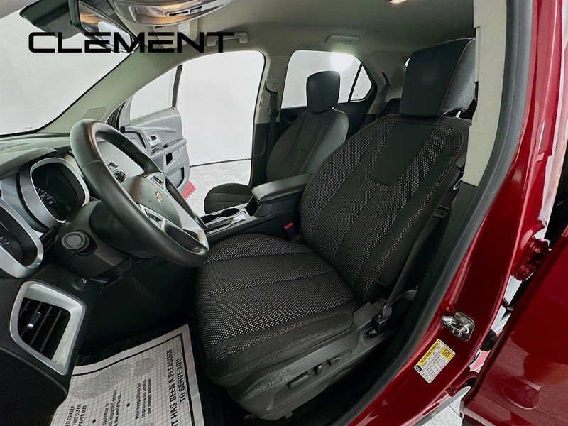 Chevrolet Equinox Vehicle Full-screen Gallery Image 27