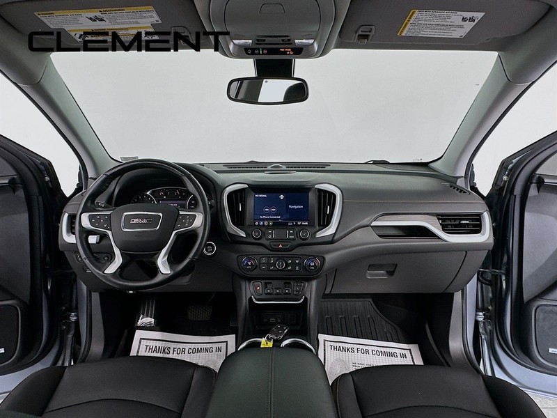 GMC Terrain Vehicle Image 12