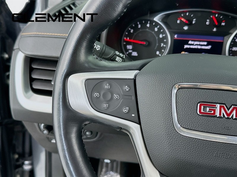 GMC Terrain Vehicle Image 16