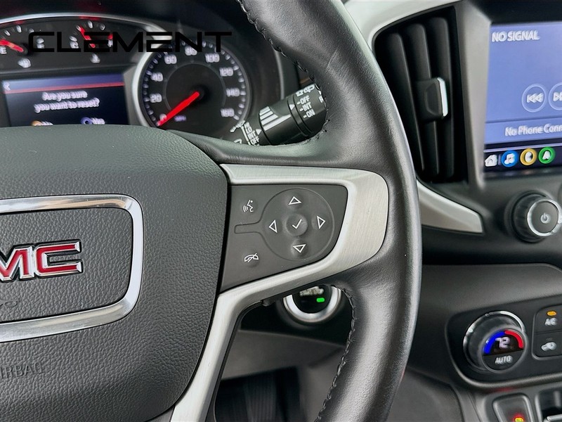 GMC Terrain Vehicle Image 17