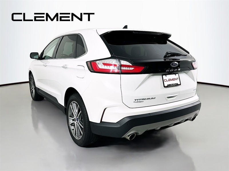 Ford Edge Vehicle Image 10
