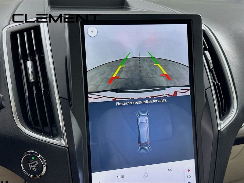 Ford Edge Vehicle Image 20