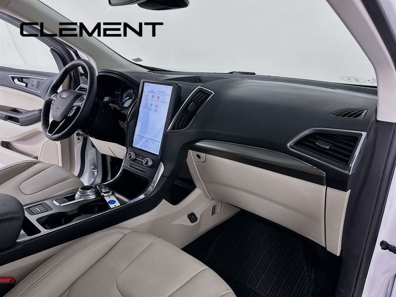 Ford Edge Vehicle Image 35