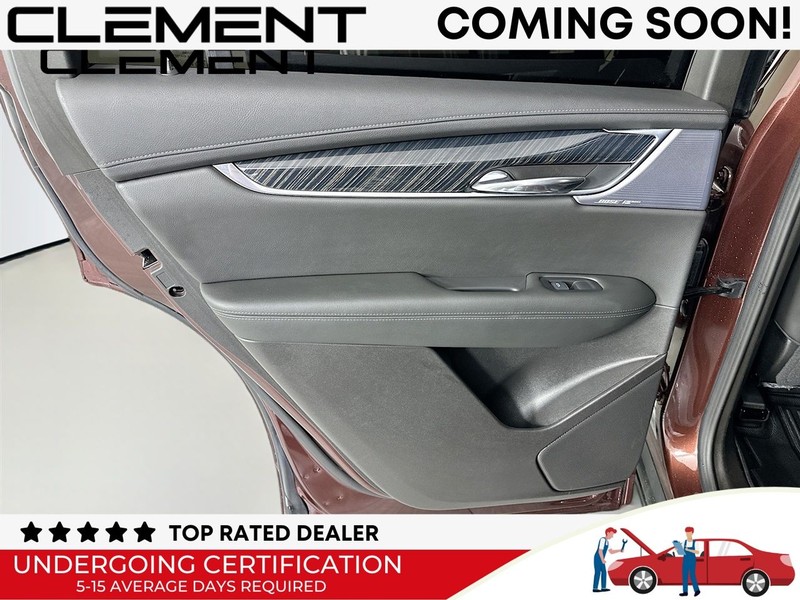 Cadillac XT6 Vehicle Full-screen Gallery Image 32