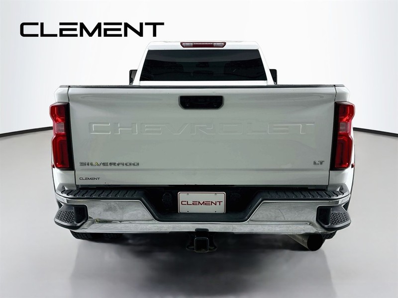 Chevrolet Silverado 3500HD Vehicle Image 08