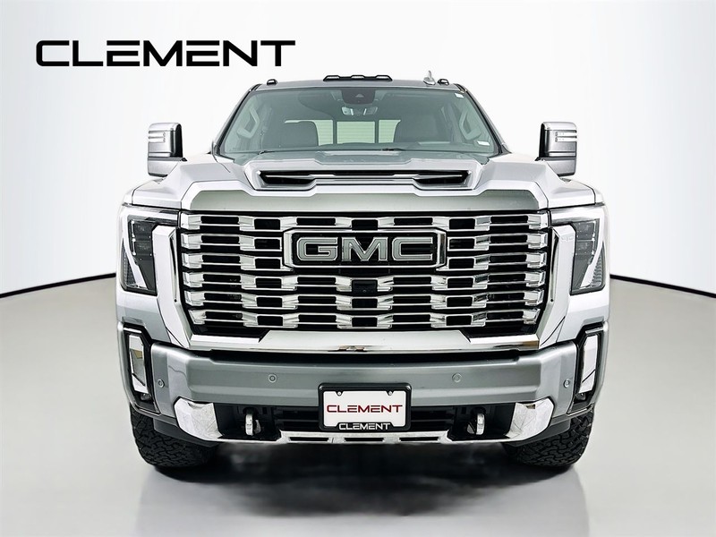 GMC Sierra 3500HD Vehicle Image 03