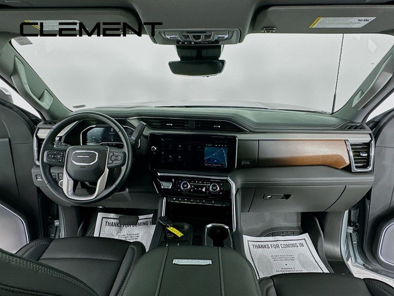 GMC Sierra 3500HD Vehicle Image 12