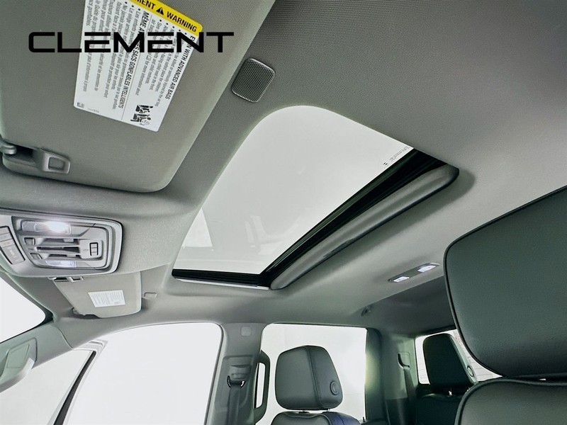 GMC Sierra 3500HD Vehicle Image 26