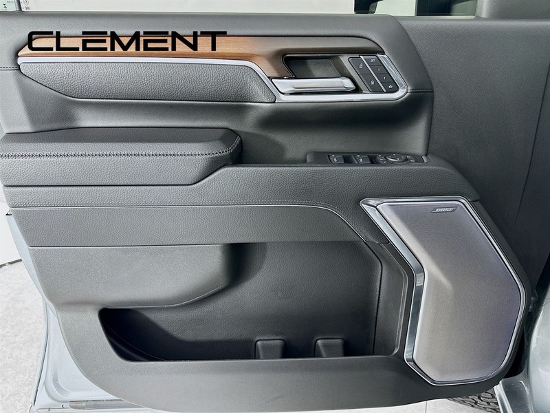GMC Sierra 3500HD Vehicle Image 29