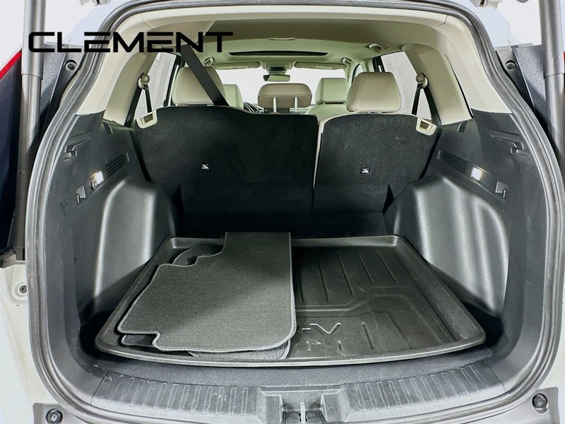 Honda CR-V Vehicle Full-screen Gallery Image 11