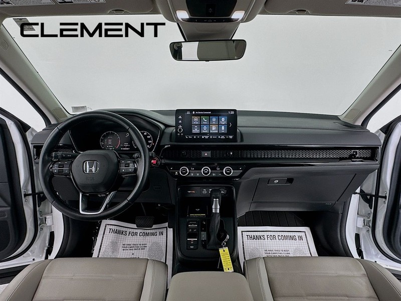 Honda CR-V Vehicle Full-screen Gallery Image 12