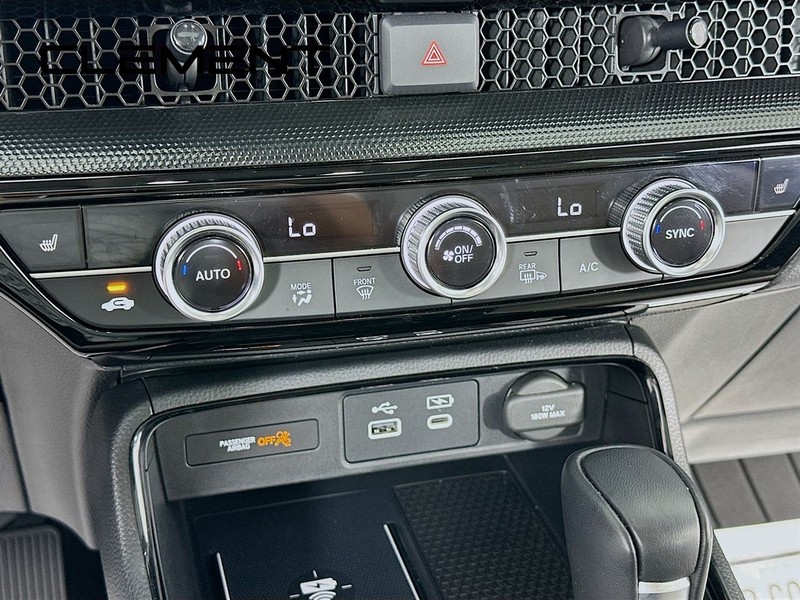 Honda CR-V Vehicle Full-screen Gallery Image 22
