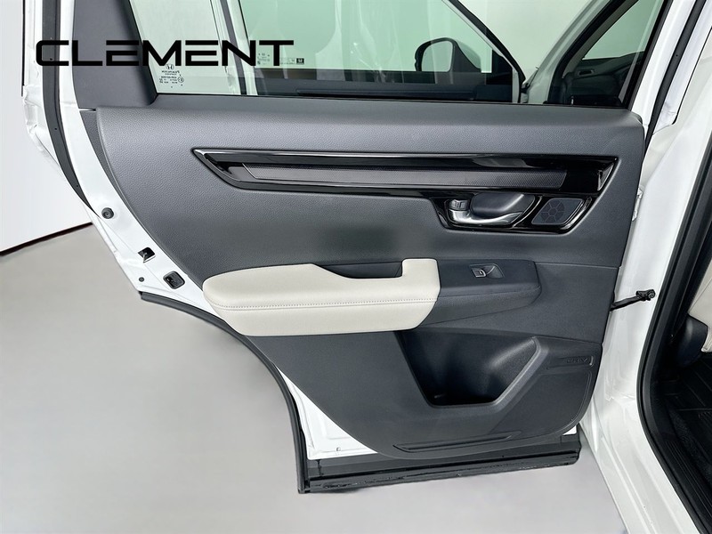 Honda CR-V Vehicle Full-screen Gallery Image 31