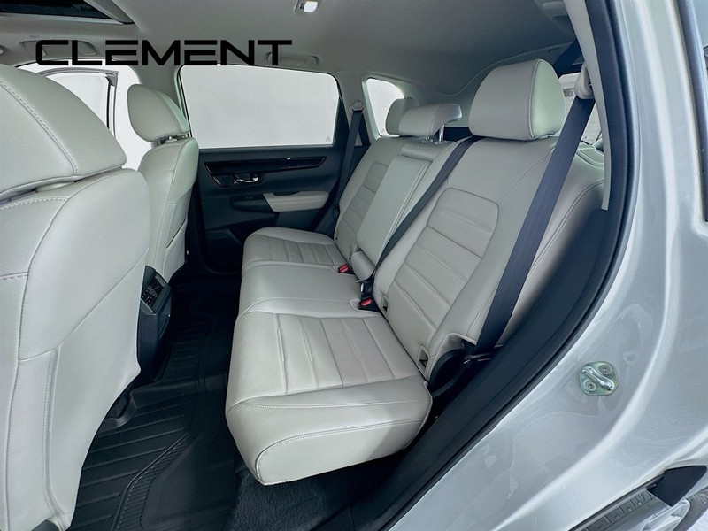 Honda CR-V Vehicle Full-screen Gallery Image 32