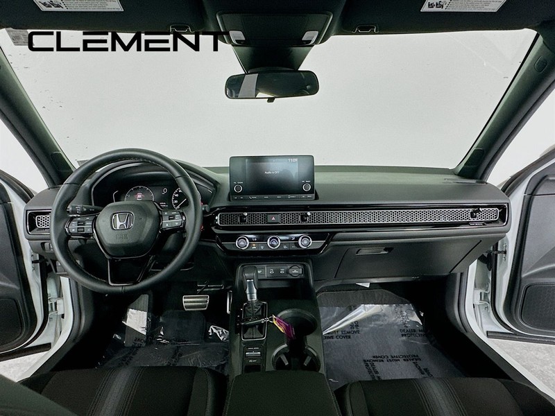 Honda Civic Sedan Vehicle Image 12