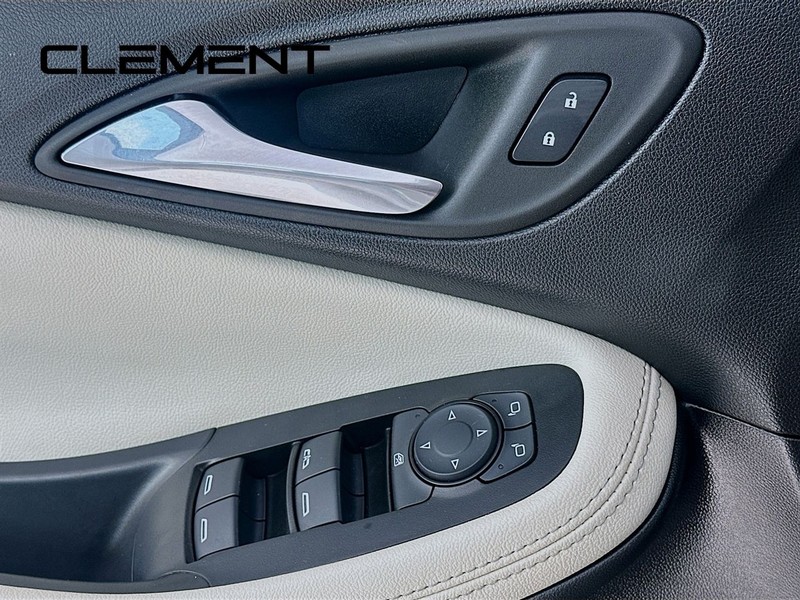 Buick Encore GX Vehicle Full-screen Gallery Image 26