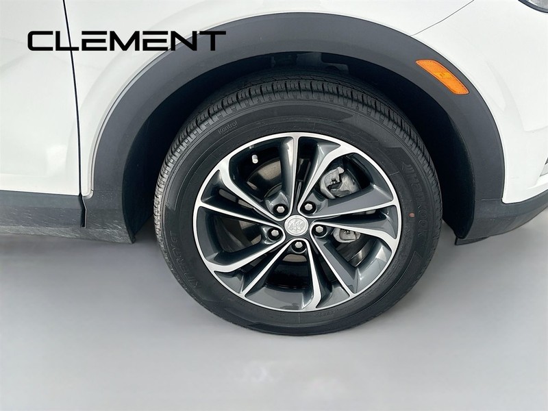 Buick Encore GX Vehicle Full-screen Gallery Image 35