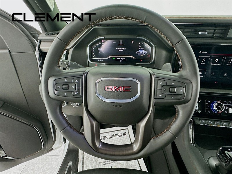 GMC Sierra 1500 Vehicle Image 15