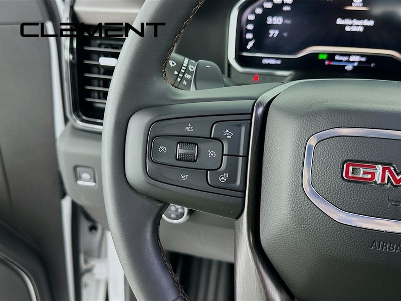GMC Sierra 1500 Vehicle Image 16