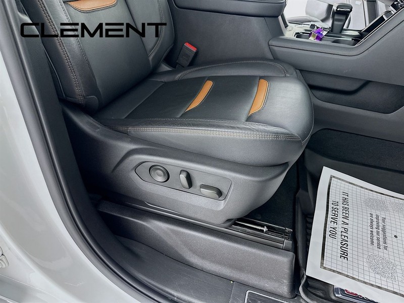 GMC Sierra 1500 Vehicle Image 33