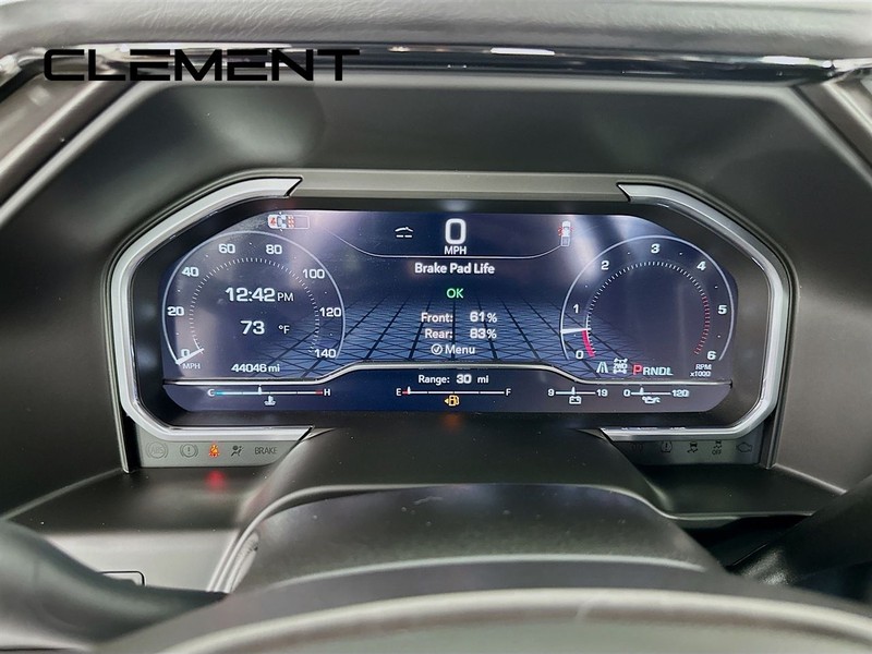 GMC Sierra 2500HD Vehicle Full-screen Gallery Image 18