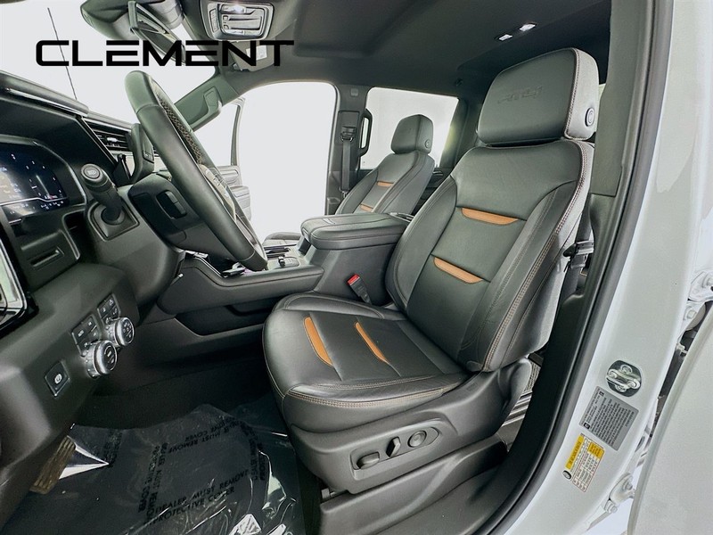 GMC Sierra 2500HD Vehicle Full-screen Gallery Image 30