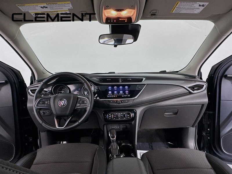 Buick Encore GX Vehicle Full-screen Gallery Image 12