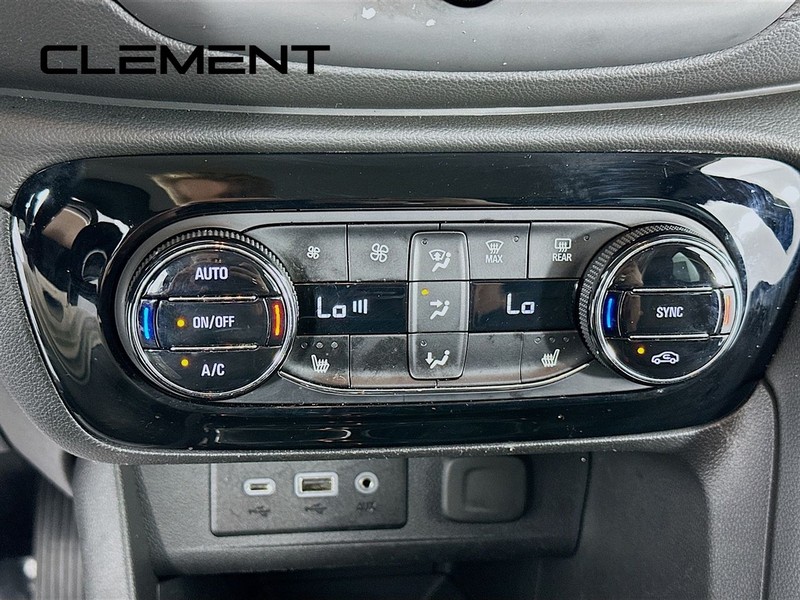 Buick Encore GX Vehicle Full-screen Gallery Image 22
