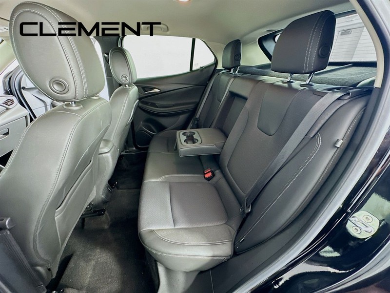 Buick Encore GX Vehicle Full-screen Gallery Image 31