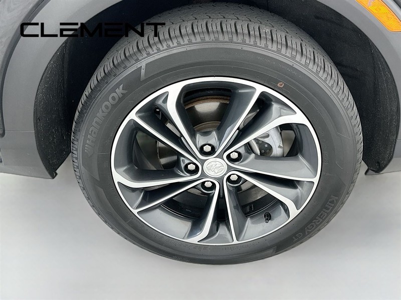 Buick Encore GX Vehicle Full-screen Gallery Image 35