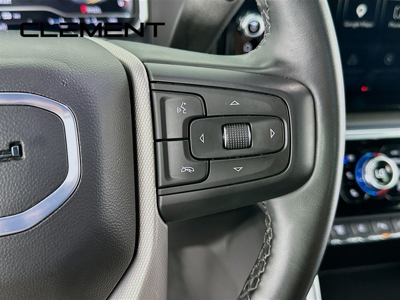 GMC Sierra 2500HD Vehicle Image 17
