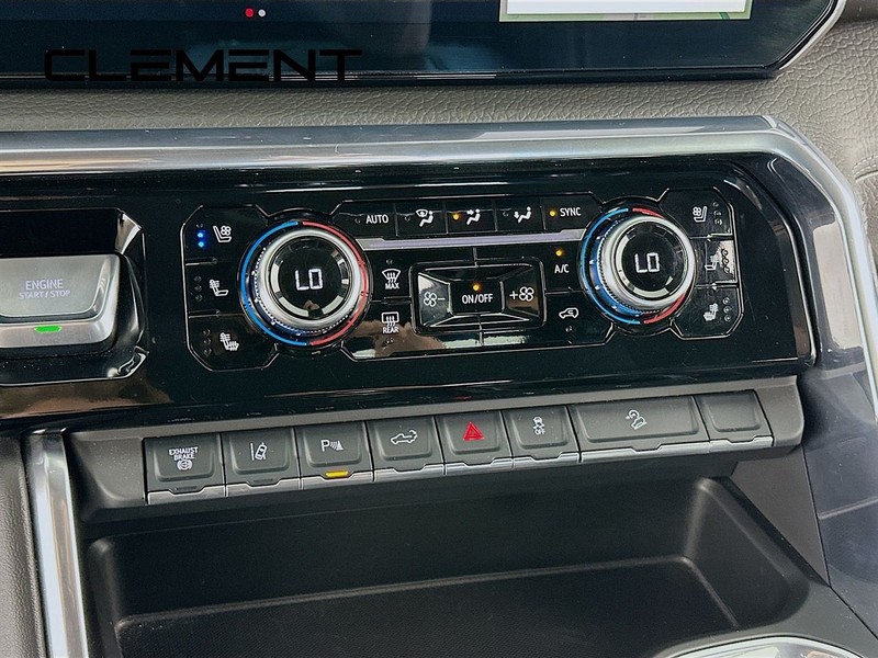 GMC Sierra 2500HD Vehicle Image 22