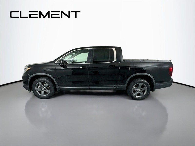 Honda Ridgeline Vehicle Full-screen Gallery Image 6