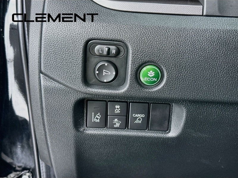 Honda Ridgeline Vehicle Full-screen Gallery Image 14