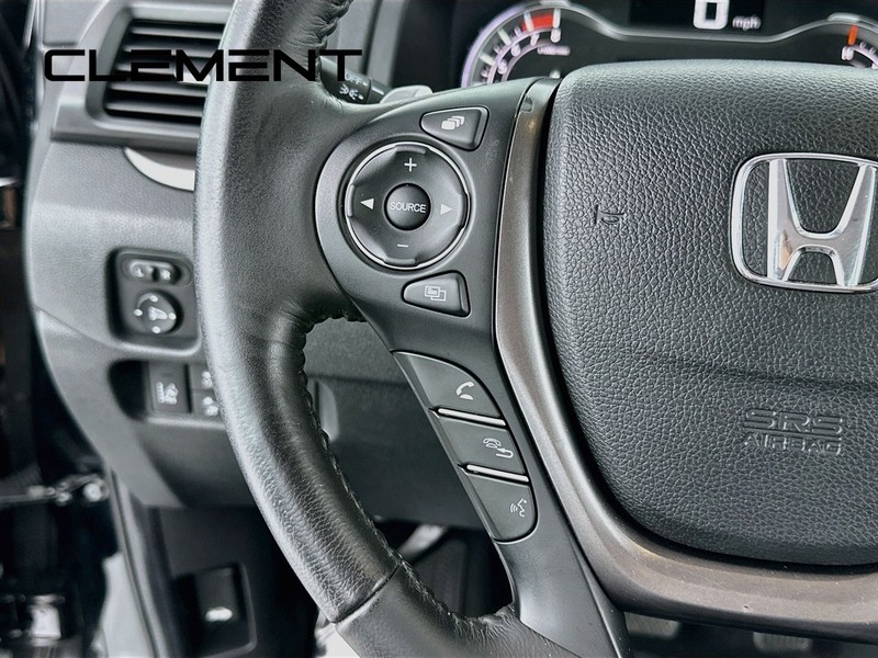 Honda Ridgeline Vehicle Full-screen Gallery Image 16