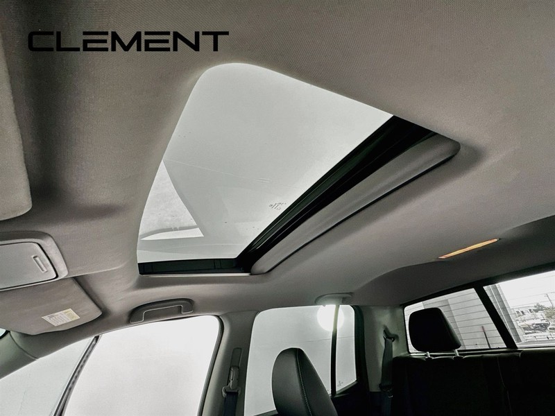 Honda Ridgeline Vehicle Full-screen Gallery Image 26
