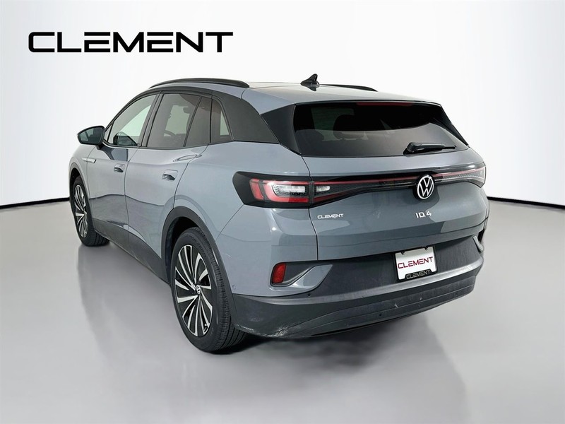 Volkswagen ID.4 Vehicle Full-screen Gallery Image 10