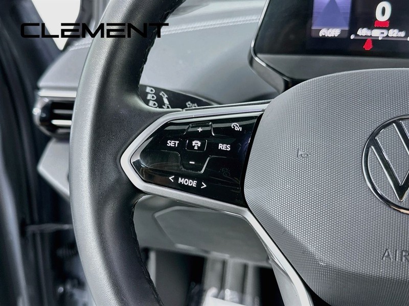 Volkswagen ID.4 Vehicle Full-screen Gallery Image 16