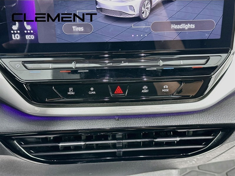Volkswagen ID.4 Vehicle Full-screen Gallery Image 22