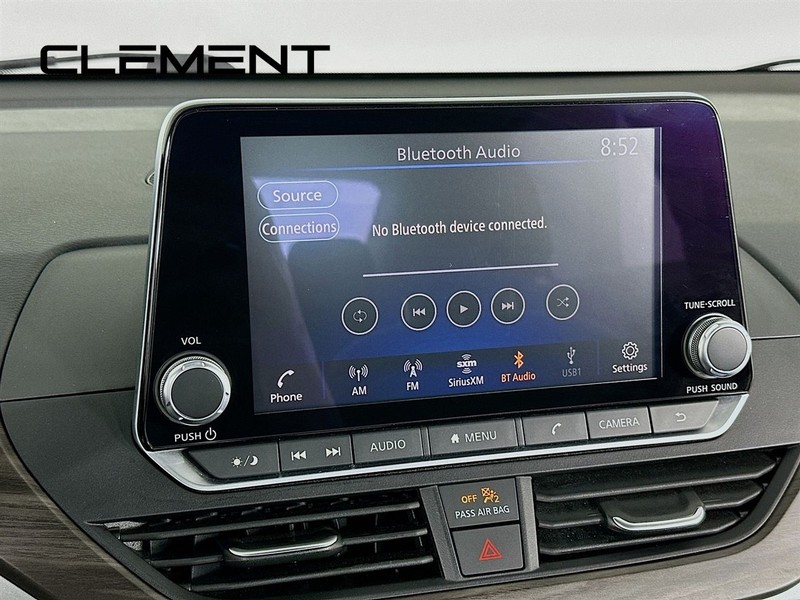 Nissan Altima Vehicle Image 19