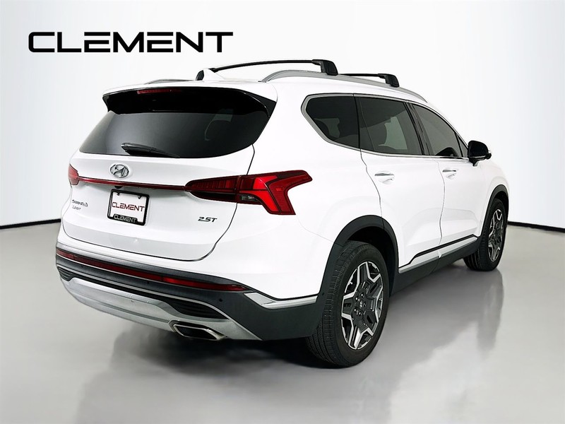 Hyundai Santa Fe Vehicle Full-screen Gallery Image 7