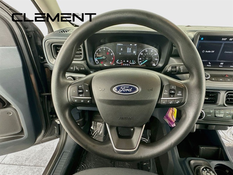 Ford Maverick Vehicle Image 15