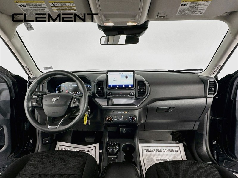 Ford Bronco Sport Vehicle Full-screen Gallery Image 12
