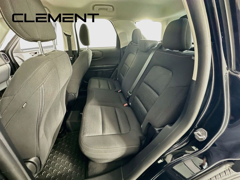 Ford Bronco Sport Vehicle Full-screen Gallery Image 30