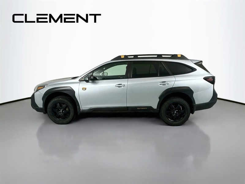 Subaru Outback Vehicle Full-screen Gallery Image 6