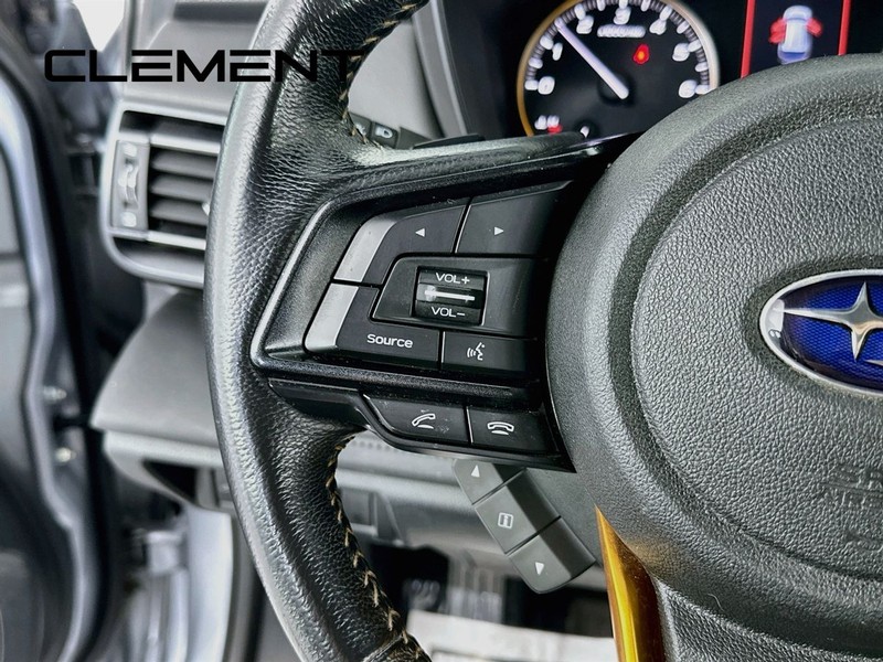 Subaru Outback Vehicle Full-screen Gallery Image 16