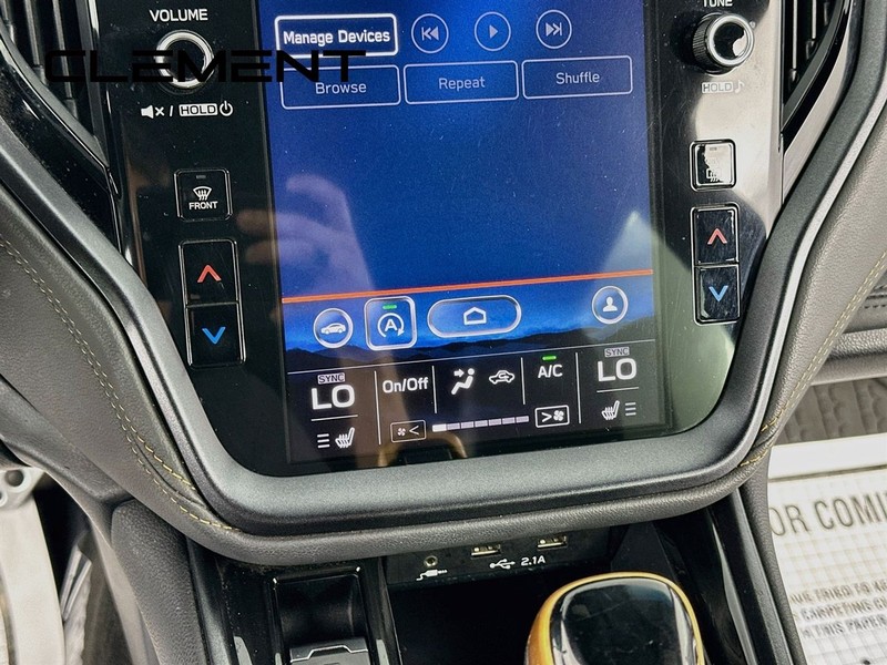 Subaru Outback Vehicle Full-screen Gallery Image 22